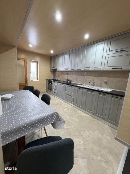 Vand Apartament in Centru pe strada BULEVARDUL UNIRI ETAJ 2 - 1