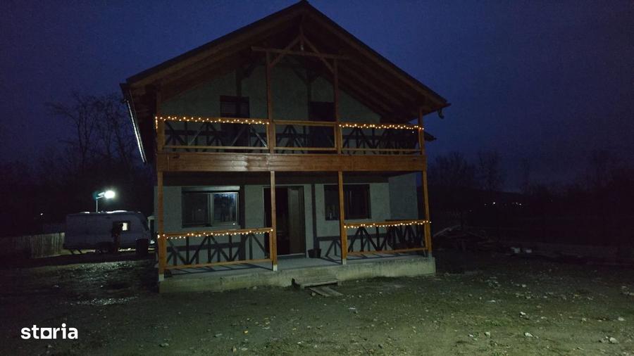 Cabana in Colun , langa Porumbacu de jos - 4