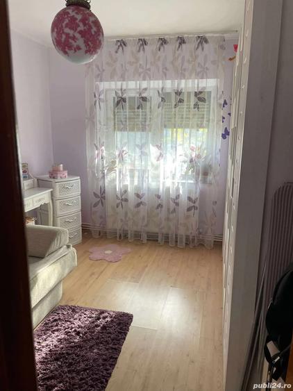 Apartament 3 camere ,spatios ,decomandat Dorobanti 2 - 4