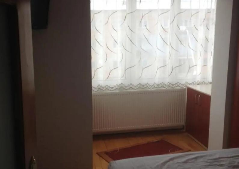 Republicii, zona buna, 2 camere, decom., etaj 3 - 4