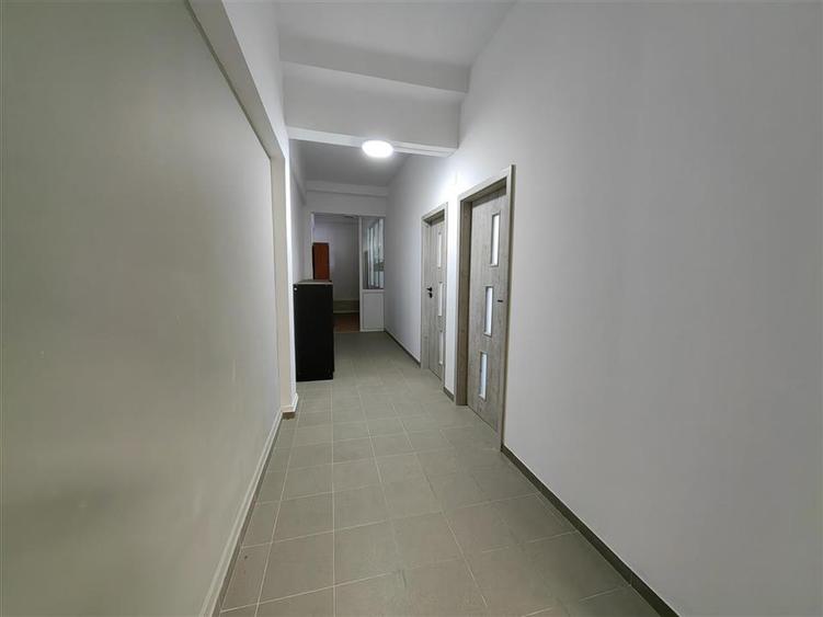 Spatiu de birouri sau cazare muncitori - 10