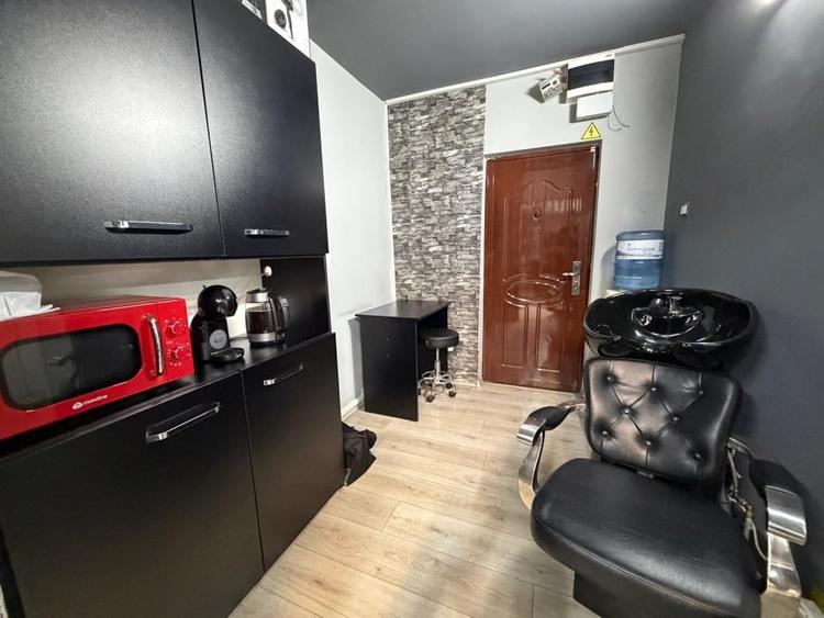 Spatiu Comercial cu Vad - Mega Mall - Sos Pantelimon - 6