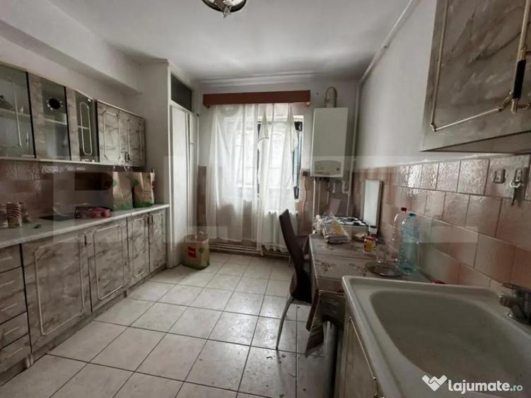 Apartament cu 2 camere decomandat,Zlatna - 1