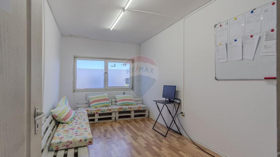 Hala + Spatiu de birouri cu destinatii multiple : Teren 1116 mp - 8