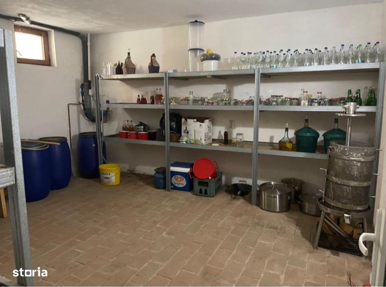 Casa NOUA 6 camere 7 bai teren 1.300 mp ,panouri foto-voltaice Orlat - 10