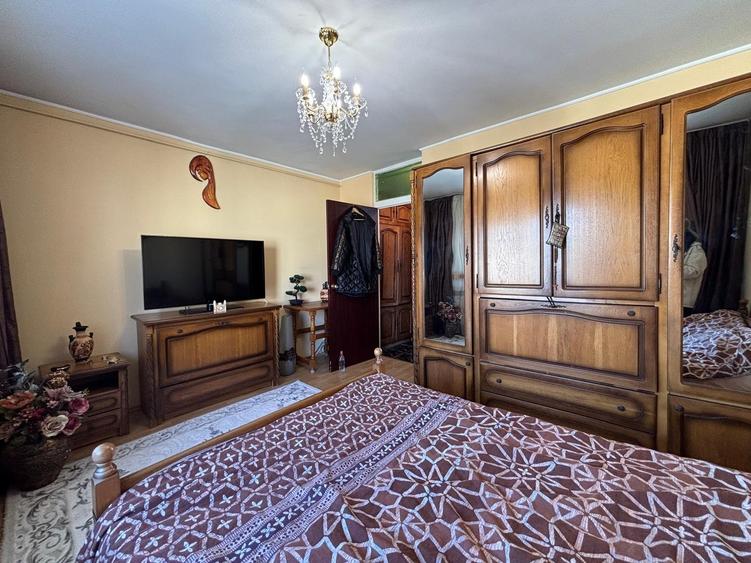 2 camere Doamna Ghica Baicului 58 mp An constructie 1987 - 2