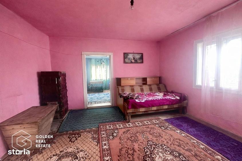 Casa cu teren generos 1.944 mp, Magulicea, Varfurile - 8
