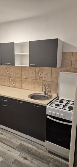 Inchiriez apartament 2 camere - 8