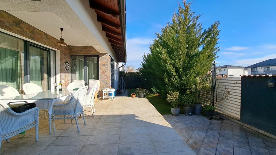 VILA INDIVIDUALA LUX - 53