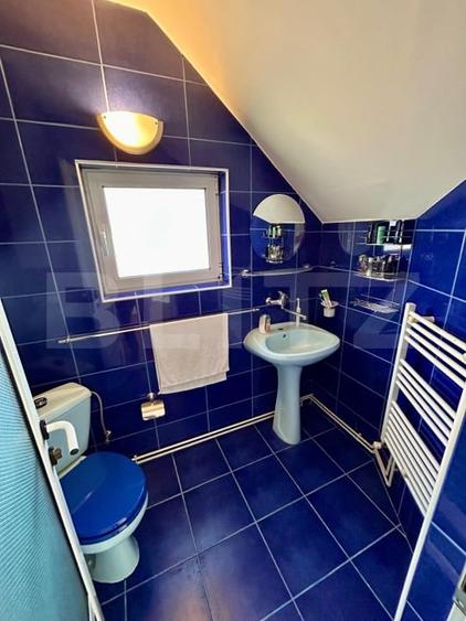 Casa moderna cu design deosebit,situata intr-o zona linistita. - 11