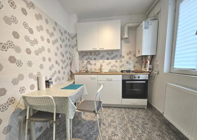 Garsoniera Popesti Leordeni Zona de case. Parcare. - 9