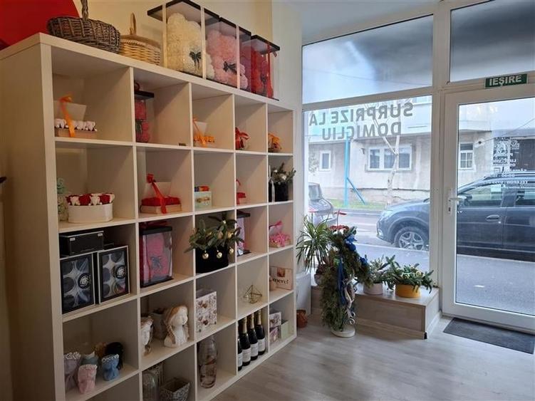 Spatiu Comercial - Florarie, suprafata utila 82 mp - 1