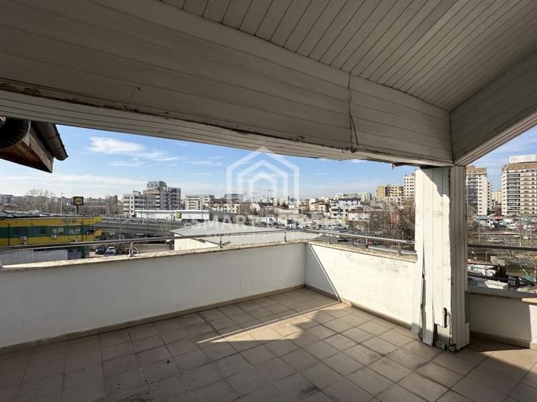 Metrou Mihai Bravu - Vila individuala spatioasa 15 camere - curte 300 mp - 17