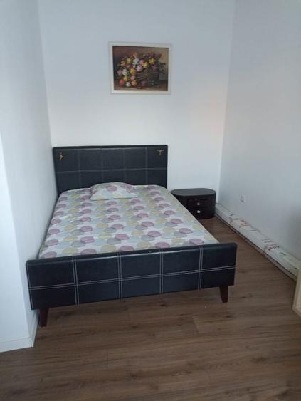 Inchiriez apartament - 1