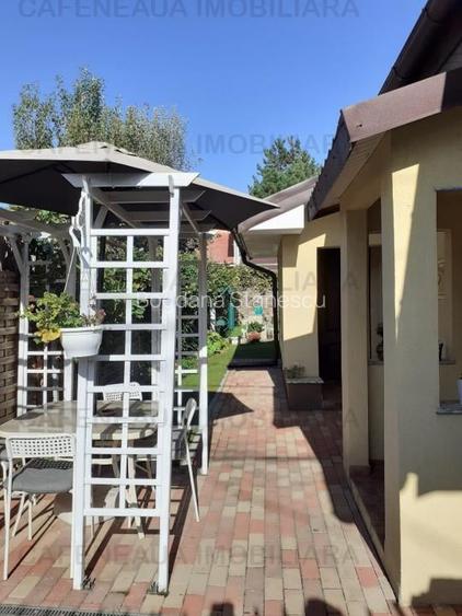 Inchiriere 2case -4 camere Bucurestii Noi.