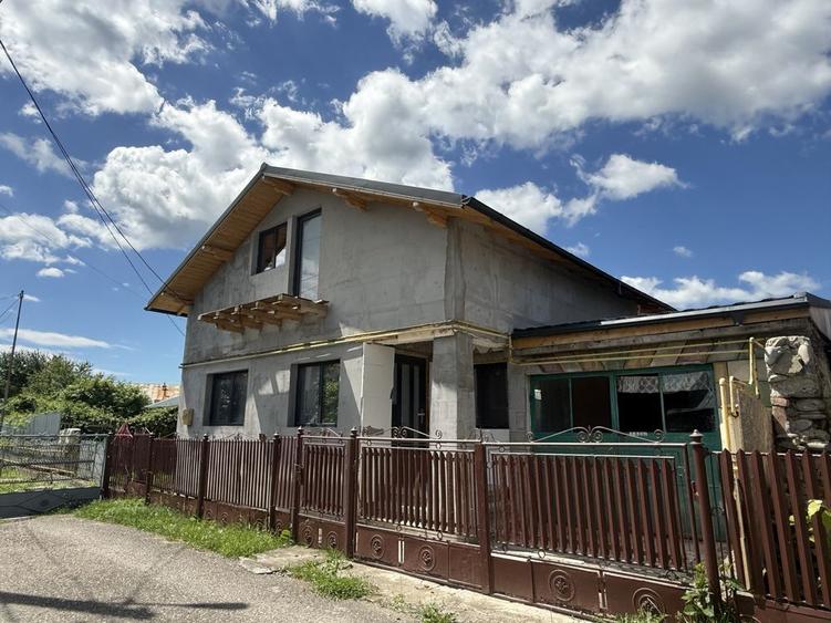 Casa de vanzare zona linistita - 9