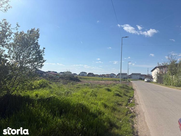 Berceni -strada Oituz-Teren de vanzare 600mp, acces asfaltat - 6