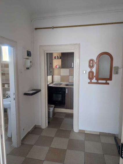 Garsoniera ultracentral, Carol, renovata mobilata utilata A/C Centrala balcon boxa lift bulina - 8