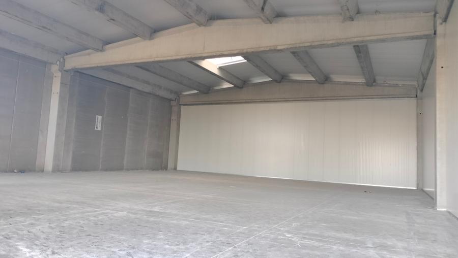 COMISION 0!!!! Vand hala noua 523 mp 365.000 euro - 4