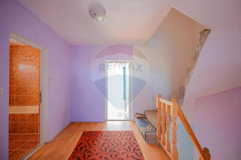 Duplex cu 5 camere ?i 506 mp teren de vanzare, str. Nufarului - 2