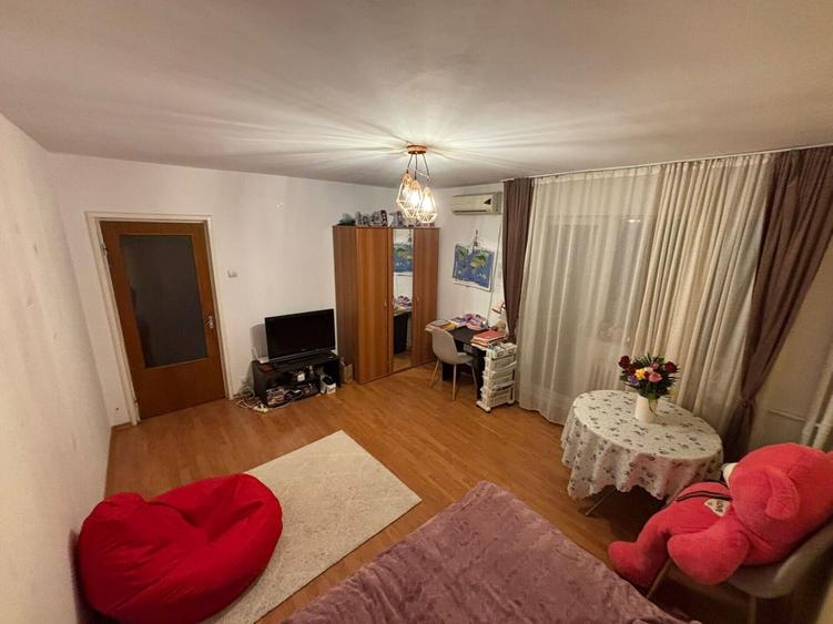 Dristor, Bulevard Camil Ressu, strada Ramnicu Sarat, garsoniera 37 mp - 1