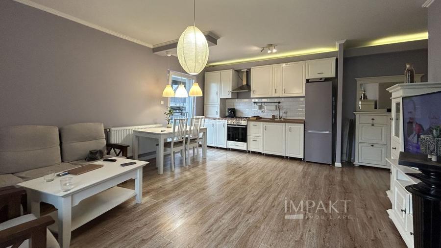 Apartament deosebit cu 3 camere si terasa de 120 mp, Calea Turzii