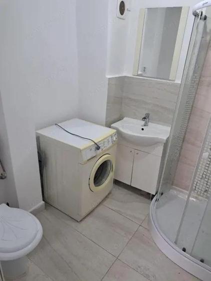 garsoniera studio camera la casa central in codlea - 1