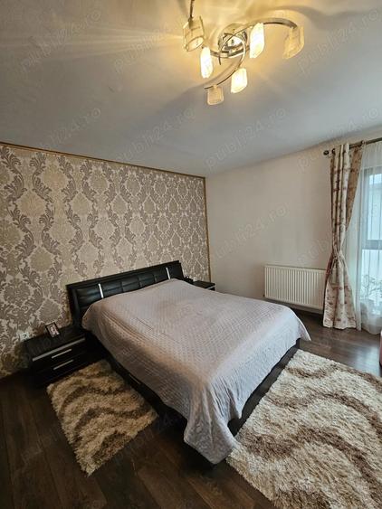 Vand apartament 3 camere - in Selimbar, zona Doamna Stanca - 1