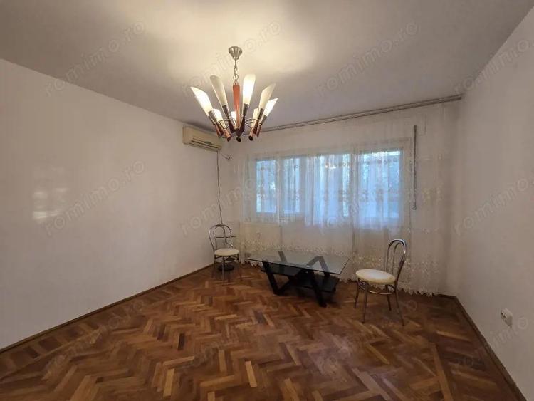 Apartament 3 camere, Nord Complexul Mare, etaj 1 - 8