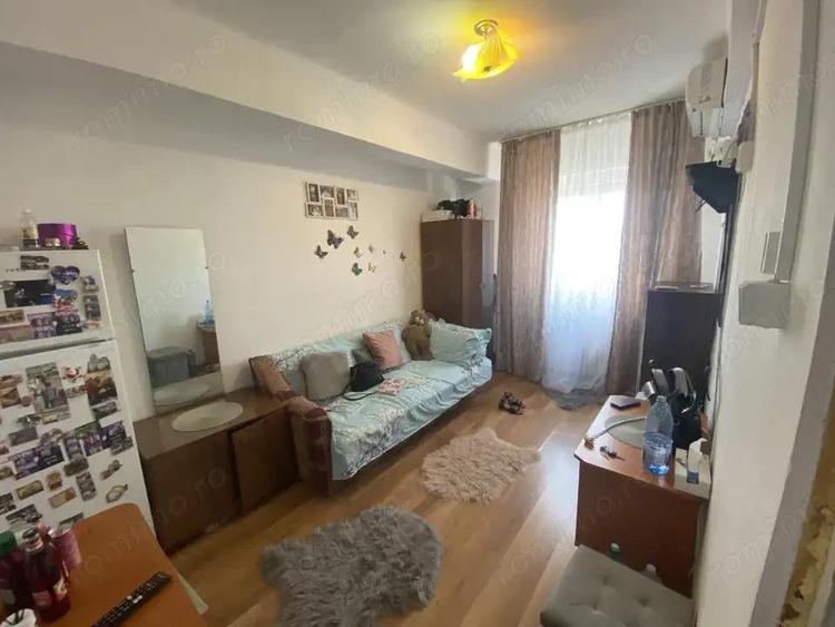 Camera de camin 15 mp, in Valea Rosie, la 24.000 euro - 2