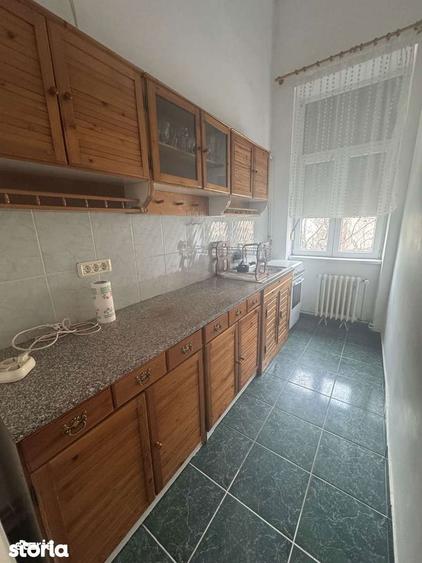Apartament 3 camere ultracentral etajul 1 - 6