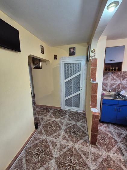 Apartament 3 camere , etaj 2 - 2