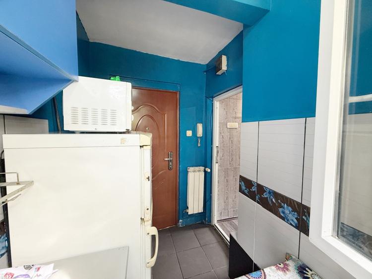 Garsoniera 21mp, izolata, etaj 3/4 -Comision 0%- Zona Buziasului- AEM - 7