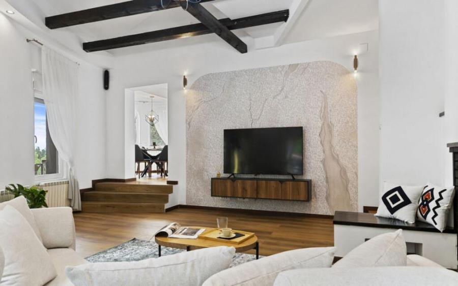 Refugiu de Vis in Cornu Priveli?te Panoramica ?i Apu - 8