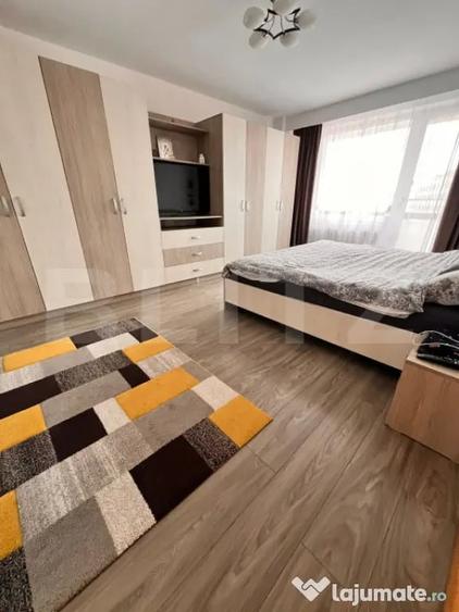 Apartament cu 4 camere decomandat în Ultracentral