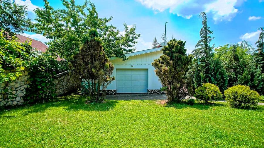 Proprietate unică pe malul lacului Moacșa – liniște, rafinament, eleganta - 53