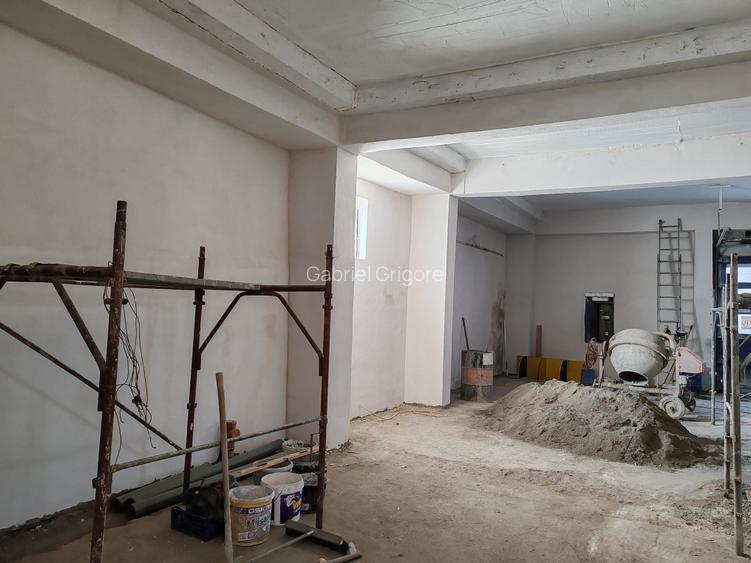 Spațiu comercial, 350 mp în Central Spațiu comercial, 350 mp în Central