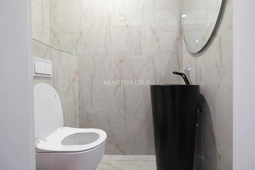 Otopeni Mega Image 23 August , str Intrarea Mesteacanului - 8