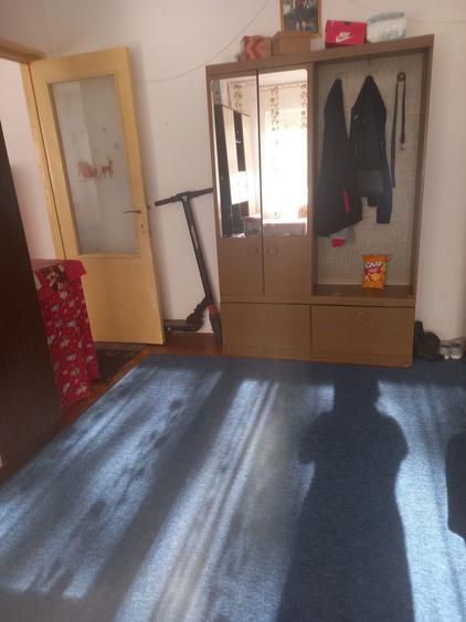 Inchiriez apartament cu doua camere zona Blascovici - 3
