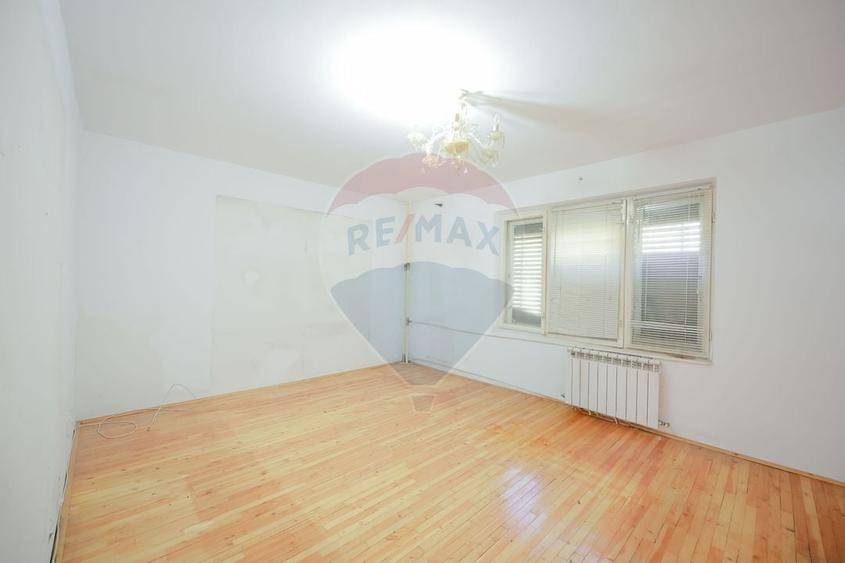 Apartament cu 3 camere de vânzare în zona Calea Aradului - 11
