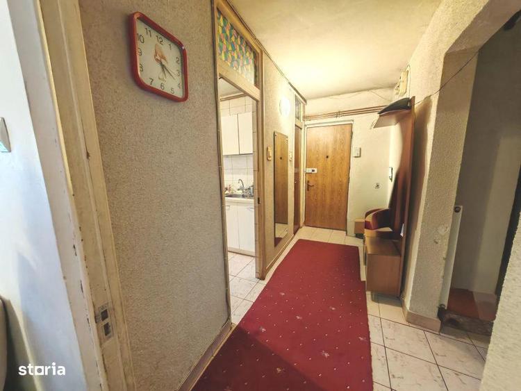De Vanzare- Apartament Luminos, Decomandat cu Centrala Proprie - 5