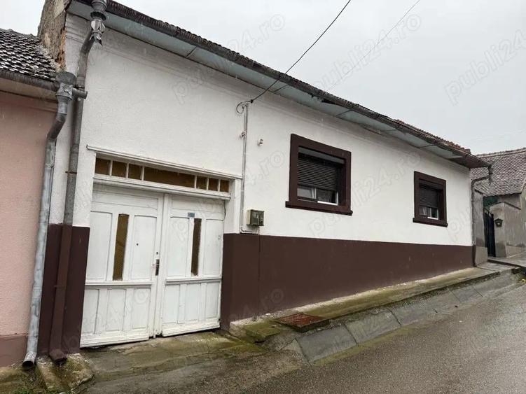 Vand casa in Berzasca - 3