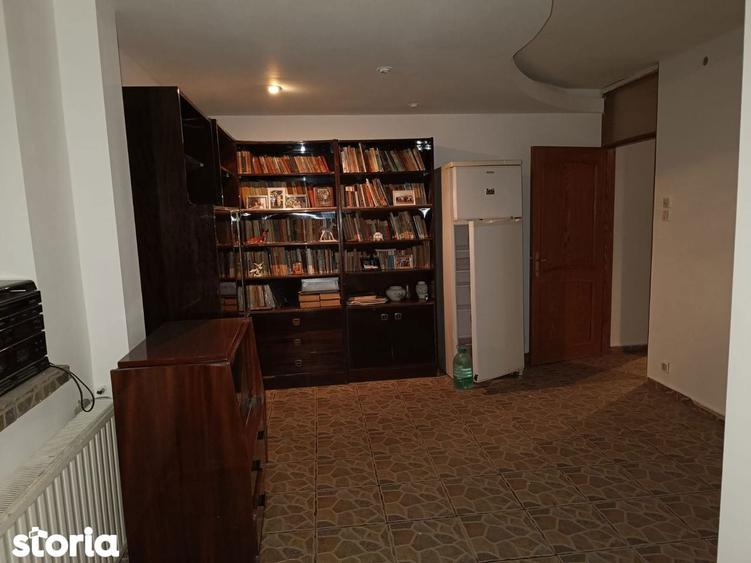 Apartament 4 camere decomandat,zona Rond,Bld.Carol I,100,6mp,2/4,CT/AC - 11