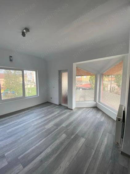 Cladire de tip spa?iu comercial de inchiriat. ULTRACENTRAL - Ha?eg - 1