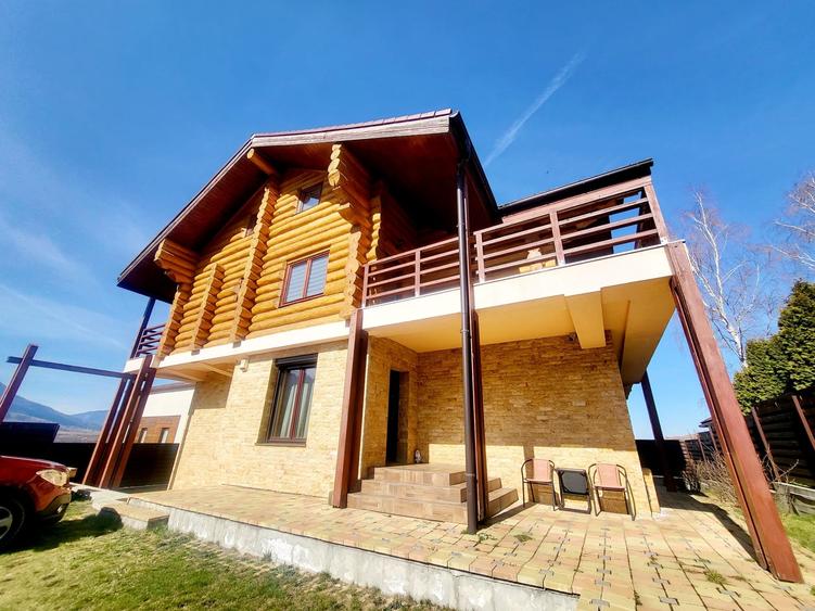 Vila superba din busteni si piatra pentru cei care doresc sa iasa din tipare ! - 1