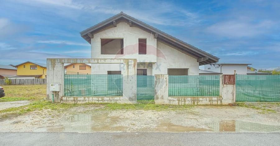 Casa spa?ioasa la gri, 4 camere, 3 bai, teren 500 mp ... - 4
