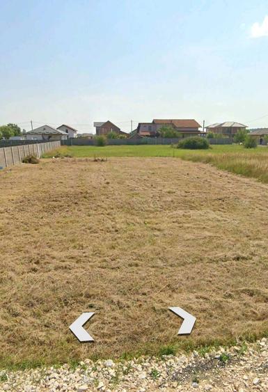 Teren intravilan de vanzare 629 mp, front stradal 18 m - 1