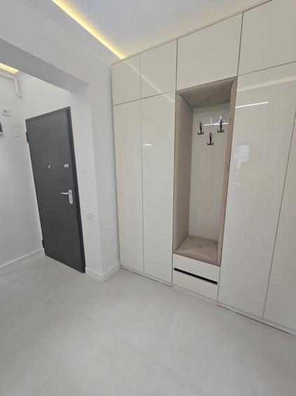 Apartament cu 2 camere decomandat în Militari — fotografia 3