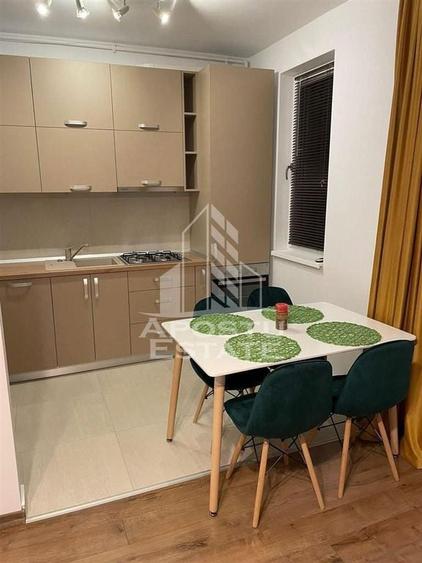 Apartament cu 3 camere, centrala proprie, open-space, Zon... - 1