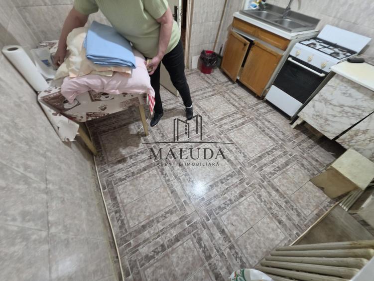 Apartament de vânzare - 12